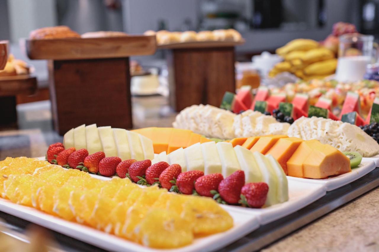 Monthez Hotel & Eventos Бруски Екстериор снимка
