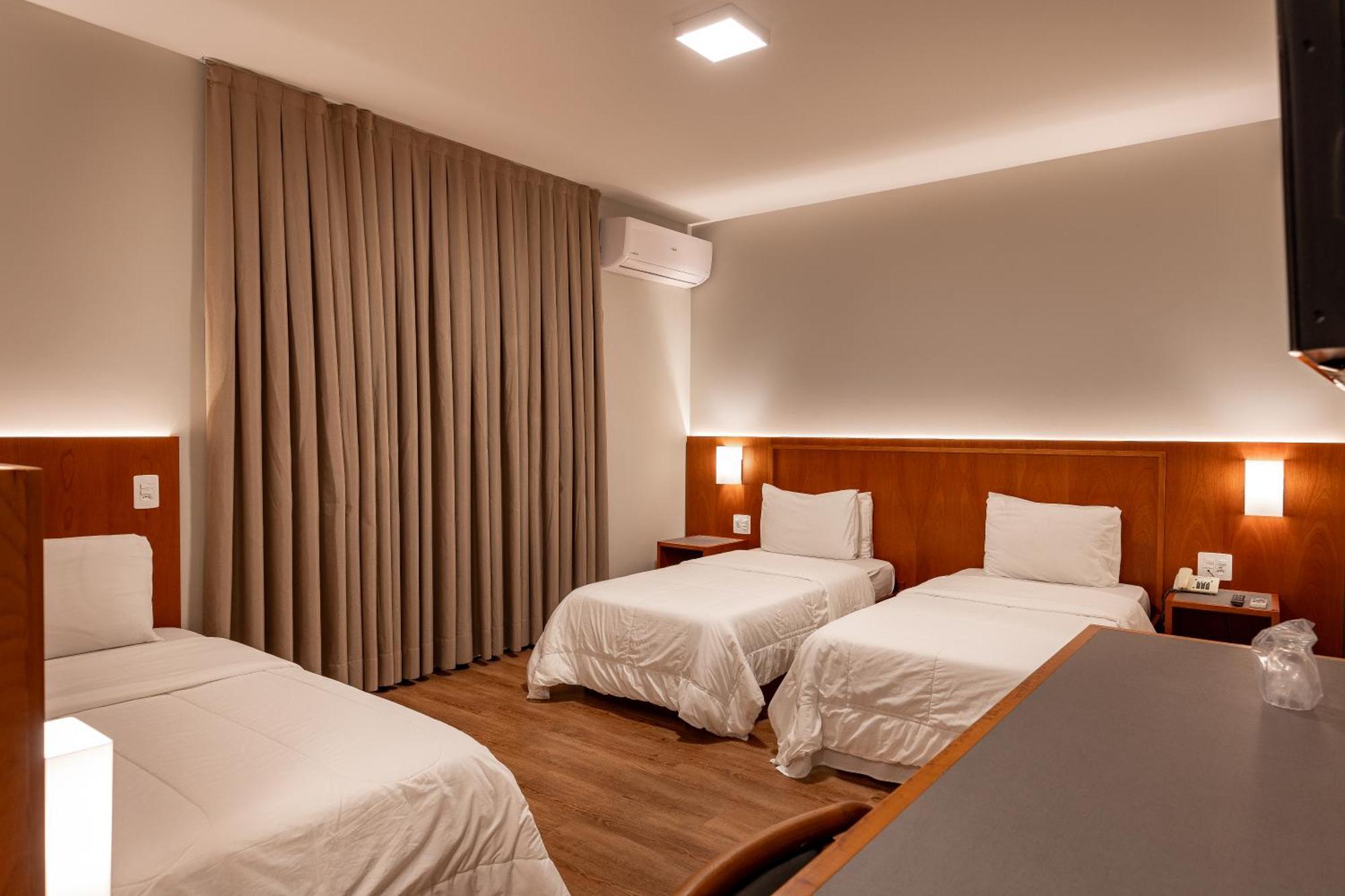 Monthez Hotel & Eventos Бруски Екстериор снимка