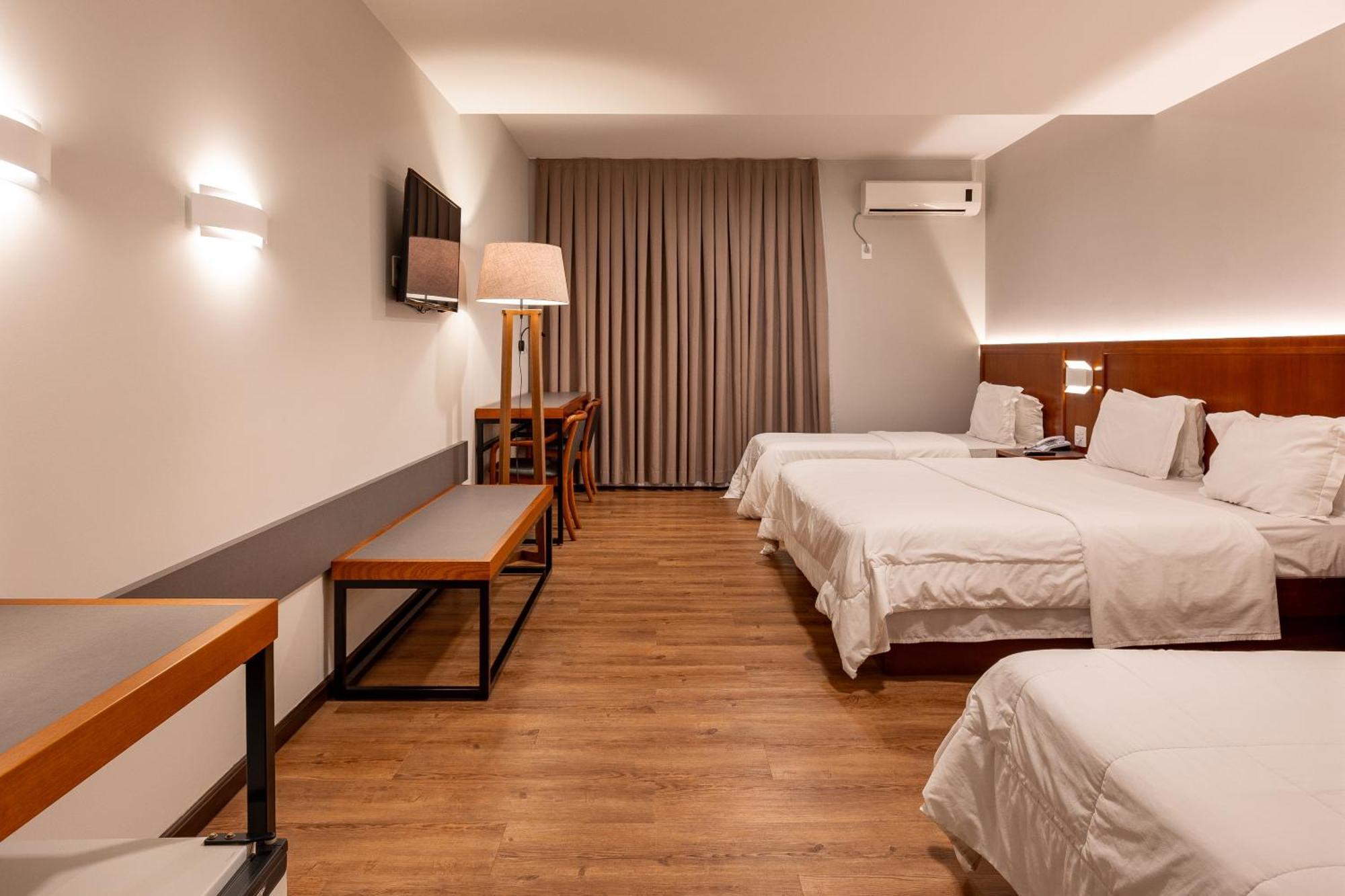 Monthez Hotel & Eventos Бруски Екстериор снимка